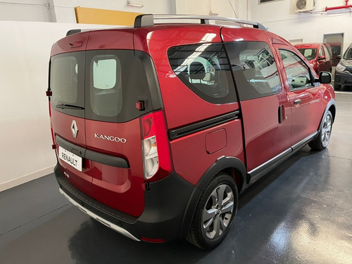 Imagen 15 de 16 de Renault Kangoo Stepway Jmsr