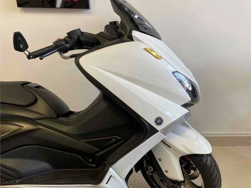 Imagem 3 de 8 de Yamaha Tmax
