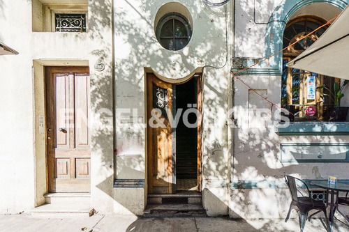 Imagen 2 de 23 de Venta Casona Con 4 Dptos + Local Comercial En Barrio Yungay