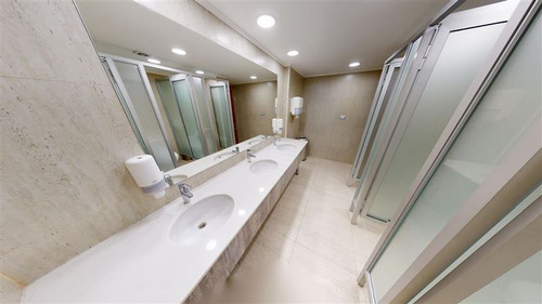 Local Comercial En Venta En Vitacura