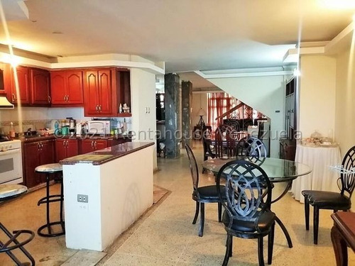 Imagen 3 de 15 de Venta Casa Amoblada Sin Racionamiento Electrico Zona Norte Maracaibo