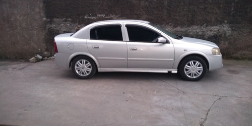 Chevrolet Astra Sedan 2003 2.0 8v 4p