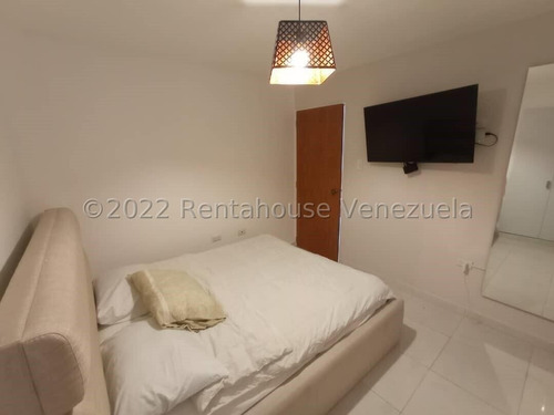 Imagen 8 de 13 de Rentahouse Concepto 0414-412.8424 / 22-15810