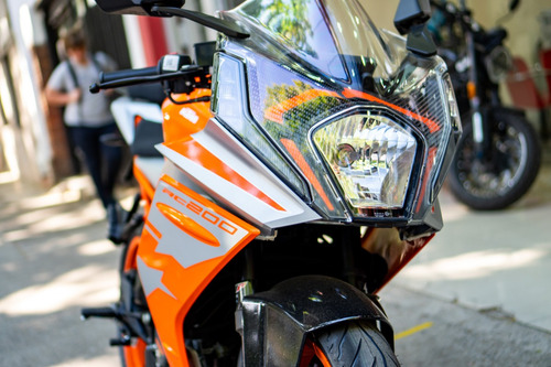 Moto 0km Ktm Rc 200 2023 Pista Naked Urquiza Motos