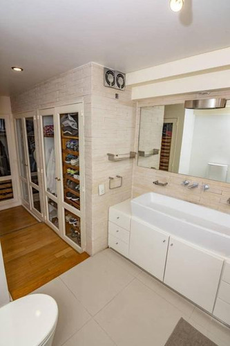 Imagen 18 de 30 de Exclusivo Triplex En Barrio Parque!