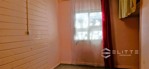 Venta De Sitio De 1.624 M2, Con 2 Casas Y Una Cabaña - Olmué