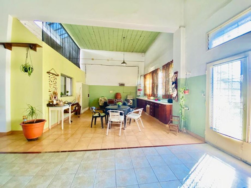 Imagen 4 de 8 de Galpon Con Vivienda En Venta En San Antonio De Padua Sur