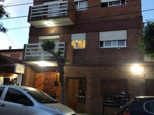 Imagen 2 de 13 de Departamento A 200 Metros Del Mar