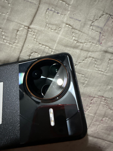Poco F7 Ultra 16 Ram 512 Memoria Interna Negro (Usado)