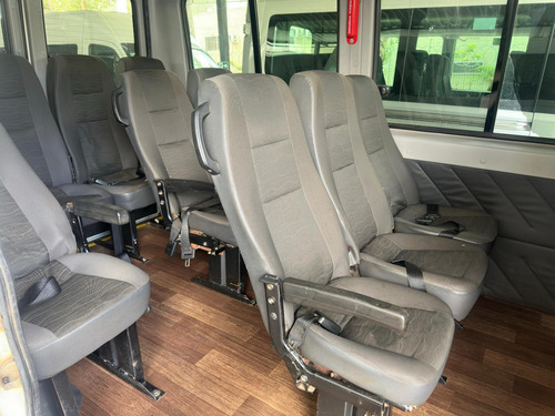 Citroën Jumper T.a 2.8 16lug. Diesel C/ Ar