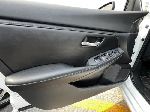 Nissan Sentra 2.0 Sense Mt