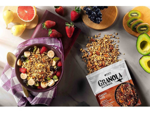 Granola Australian Classic Nuts, 300g, Harts Natural