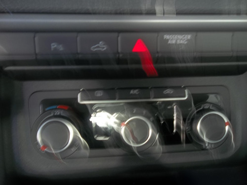 Imagen 17 de 25 de Volkswagen Amarok 3.0 Tdi 258 Hp Confortline 0 Km 2022