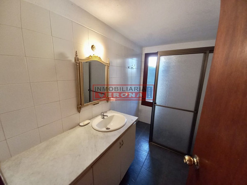 Imagen 12 de 23 de Precioso Chalet En Venta - Ocean Park