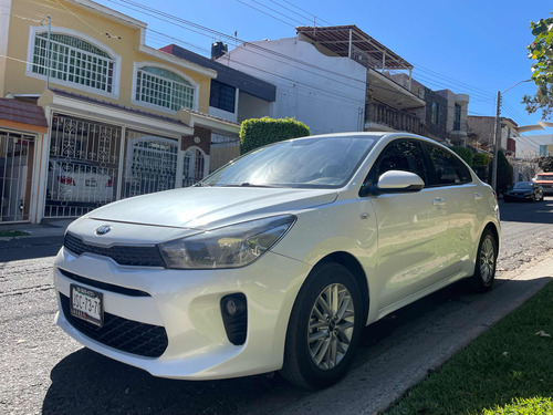 Kia Rio 1.6 Ex Sedan Mt