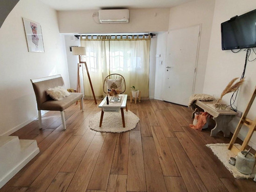 Casa En Venta 2 Dormitorios En Lanús Este