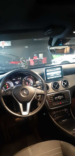 Imagem 10 de 11 de Mercedes-benz Cla 1st Edition 2014 - São Paulo Motorsport