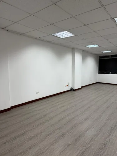 Oficina En Arriendo/venta En Fontibón. Cod A1614474