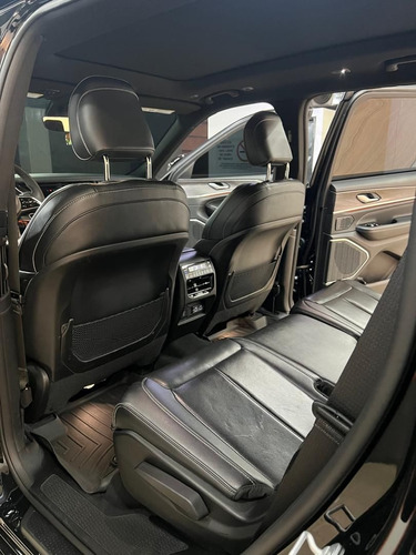 Jeep Grand Cherokee Overland 2023