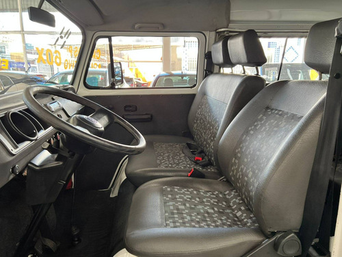 Imagem 7 de 16 de Volkswagen Kombi 1.4 Mi Std 8v Flex 4p Manual