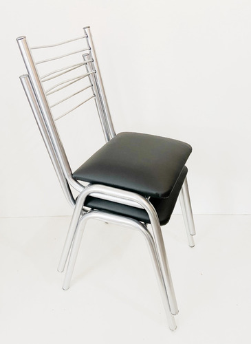 Imagen 4 de 7 de Silla Apilable Eco Cuero Caño Reforzada Comedor Cocina