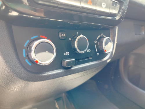 Renault Kwid 1.0 12V SCE FLEX INTENSE MANUAL