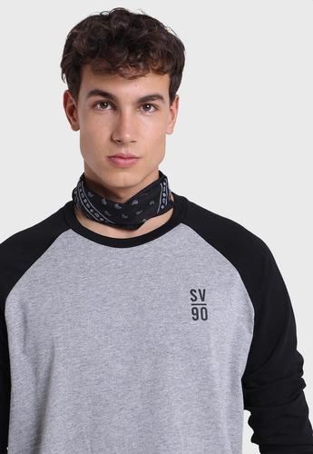 Imagen 3 de 5 de Polera Manga Larga Bicolor Hombre Soviet Spo2734gr