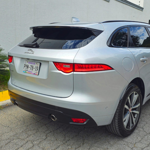 Jaguar F-PACE 3.0 R-sport At