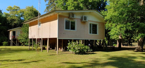 Casa En Venta En Islas Del Delta De Tigre