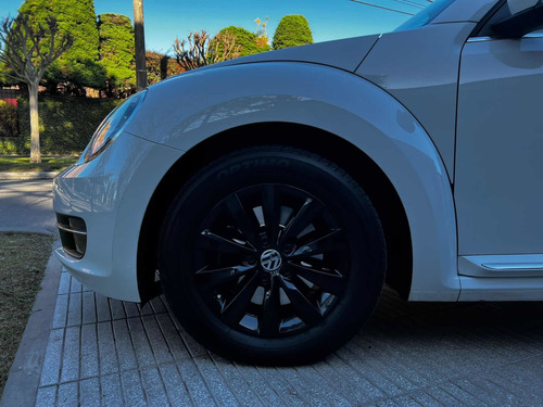 Imagen 9 de 15 de Volkswagen The Beetle 2015 1.4 Design Dsg