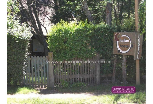 Hostel Céntrico En Villa La Angostura