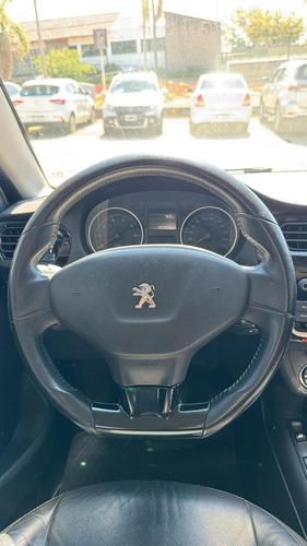 Peugeot 301 1.6 Allure
