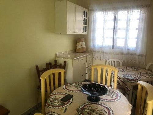 Imagem 10 de 14 de Casa Perto Da Praia Com Piscina, 3 Dormitórios