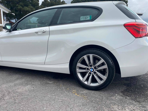 Imagen 2 de 15 de Bmw Serie 1 2017 1.6 3p 120ia Sport Line At
