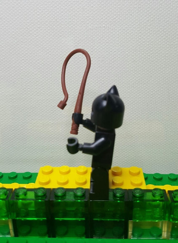 Lego Original -gatubela-minifiguira Set 6858 (Usado)