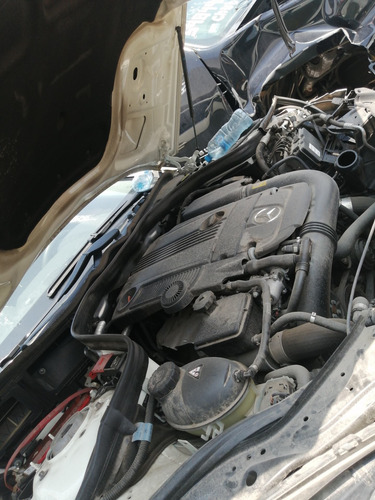 Imagen 6 de 10 de Mercedes E 250 Por Partes