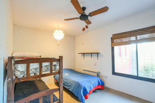 Imagen 14 de 23 de Casa De 2 Dormitorios En Venta Con Piscina, Calefacción Por Radiadores Hostal Del Sol