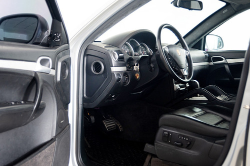 Porsche Cayenne 4.8 Turbo Blindaje Rb3 - Taraborelli