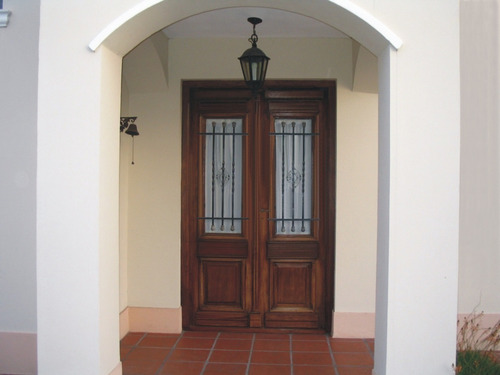 Imagen 3 de 7 de Puerta De Madera Colonial 120x215 Natural