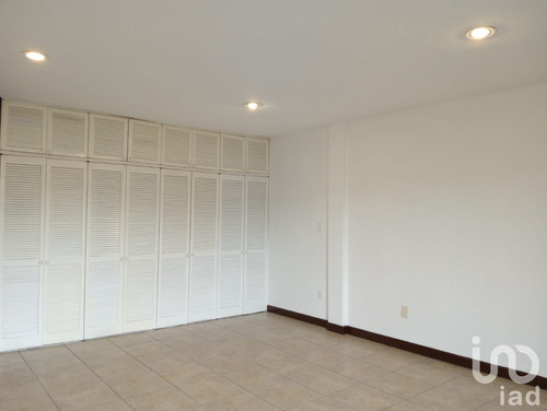 Venta Edificio 6 Ambientes Viveros De La Loma