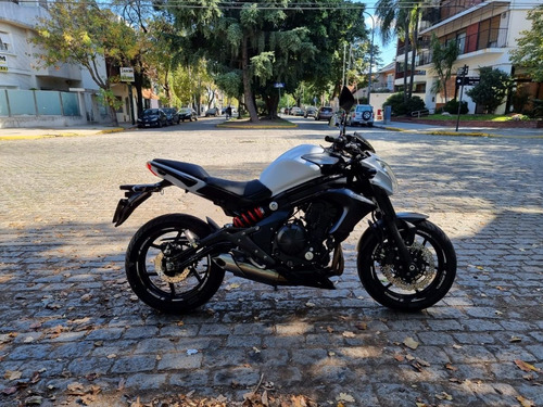 Imagen 4 de 8 de Kawasaki Er6n