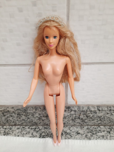 Boneca Bárbie Collector Bela Adormecida Olhos De Dormir (Usado)