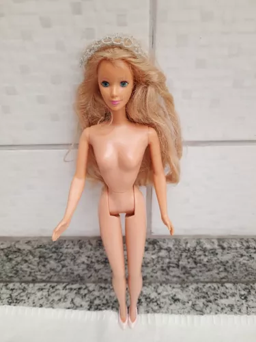 Boneca Barbie - Bela adormecida - Sucata - Escorrega o Preço