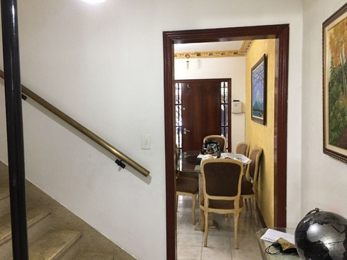 Imagem 7 de 12 de Sobrado Com 4 Dormitórios À Venda, 130 M² Por R$ 1.300.000 - Parque Colonial - São Paulo/sp - So0137