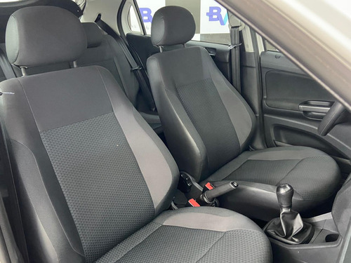 Volkswagen Gol Volkswagen Gol 1.6 (Flex)