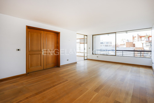 Departamento En Las Torcazas, A Pasos De Plaza Estambul