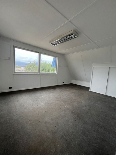 Arriendo Local Comercial Sector Céntrico Y Urbano Quillota