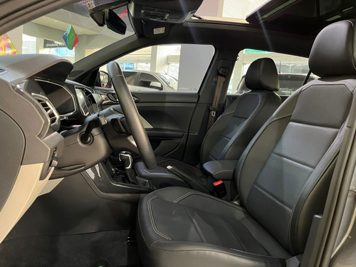 Volkswagen T-Cross 1.4 250 TSI TOTAL FLEX HIGHLINE AUTOMÁTICO