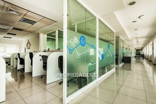 Imagen 4 de 19 de Oficina En Arriendo En Providencia