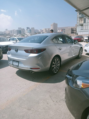 Mazda Mazda 3 2.5 I Sport Sedan Mt